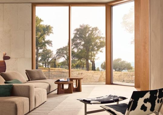 Кресло от фабрики Poliform модель Kay Lounge Arm