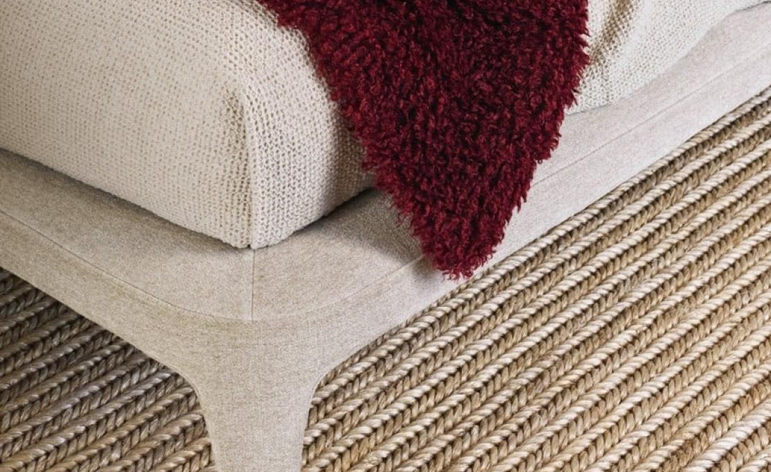 Кровать от фабрики Poliform модель Kelly Imbottito Bed