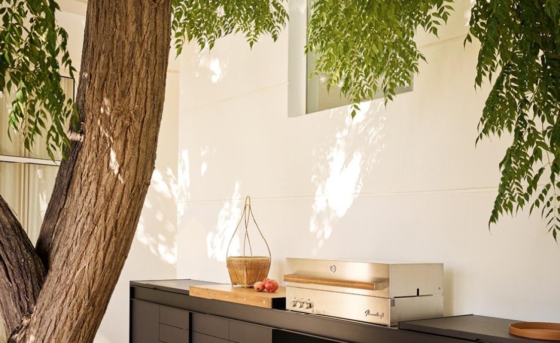 Кухни от фабрики Poliform модель LAND KITCHEN