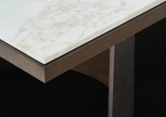 Стол от фабрики Poliform модель Kensington Table