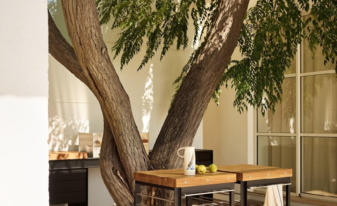 Кухни от фабрики Poliform модель LAND KITCHEN