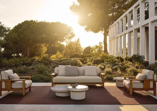 Уличное кресло от фабрики Poliform модель KETCH ARM