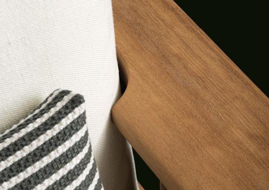 Уличное кресло от фабрики Poliform модель KETCH ARM