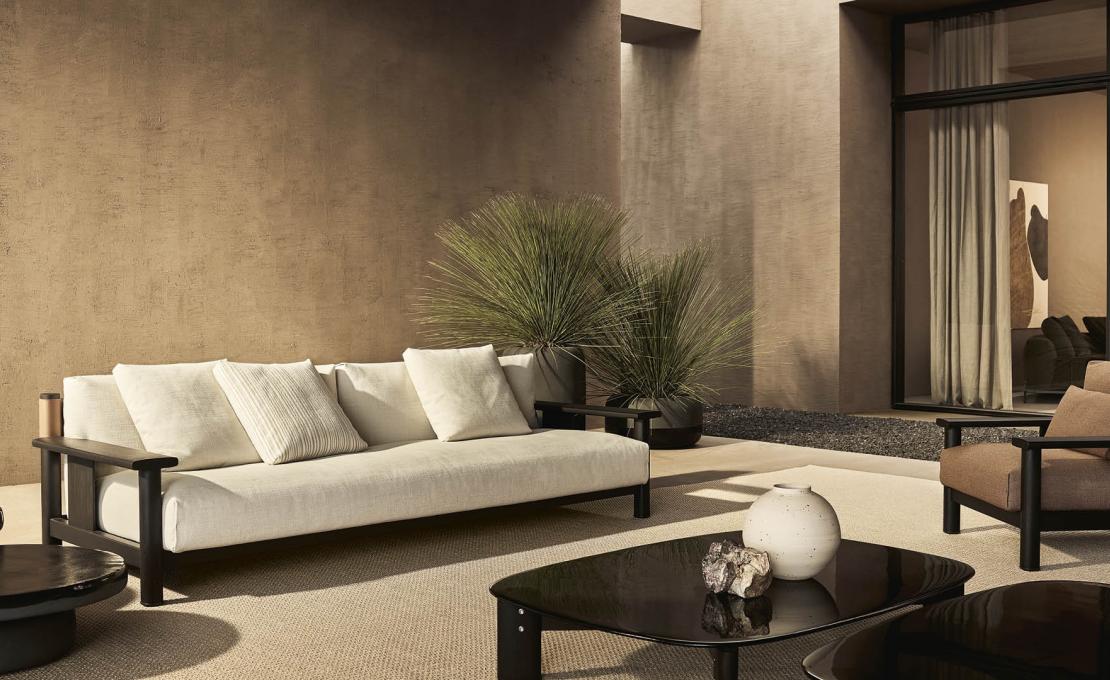 Уличный диван от фабрики Poliform модель KETCH SOFA