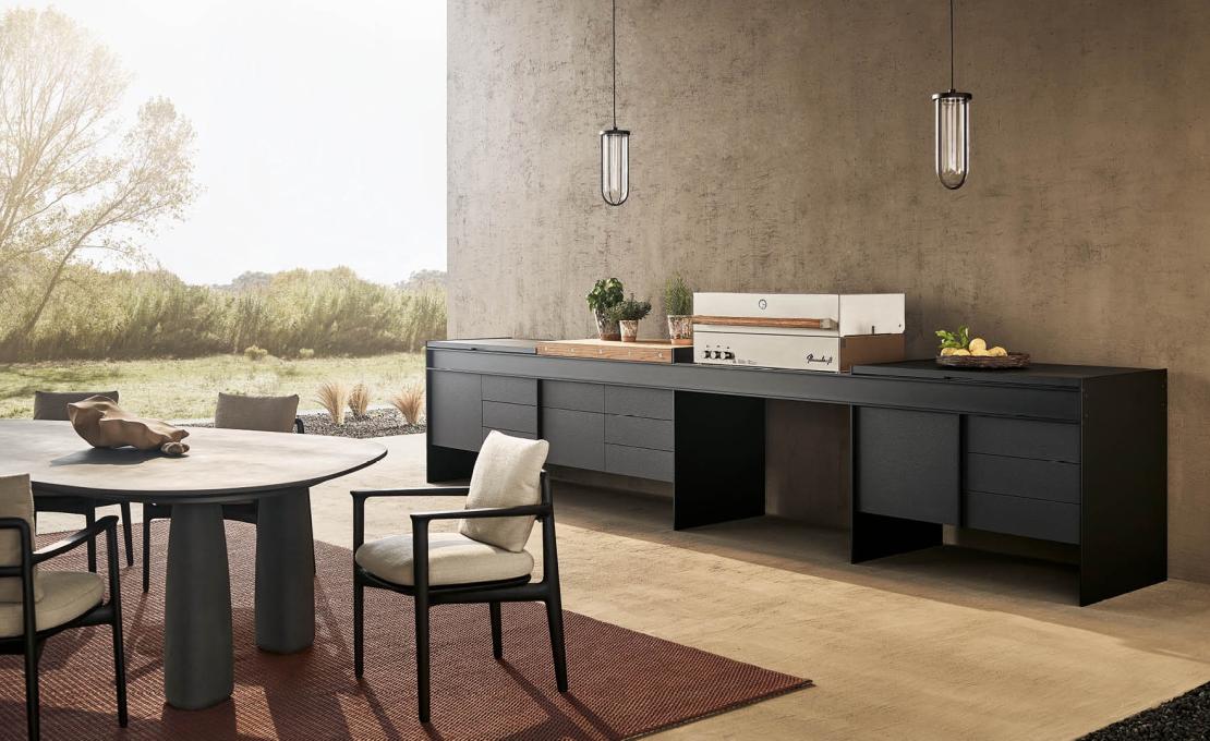 Кухни от фабрики Poliform модель LAND KITCHEN