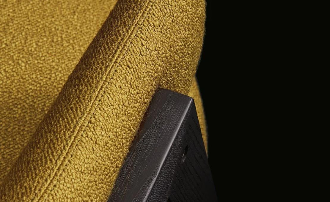 Кресло от фабрики Poliform модель LOAI ARM