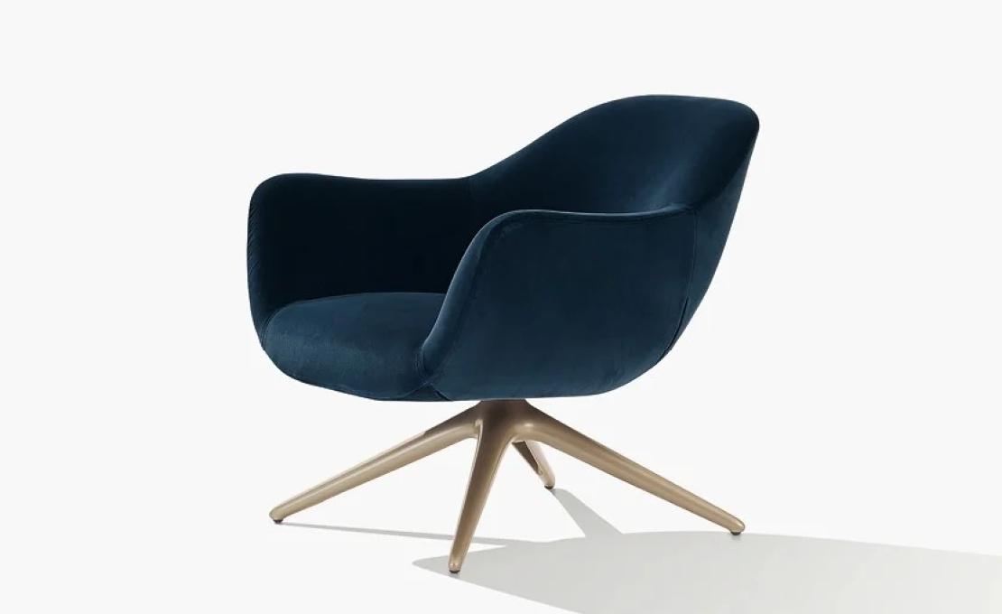 Кресло от фабрики Poliform модель Mad  Small Arm