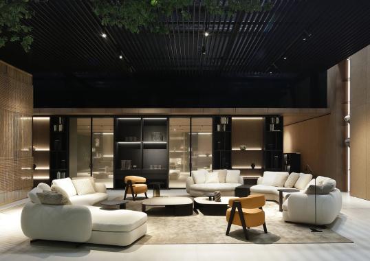 Кресло от фабрики Poliform модель LOAI ARM