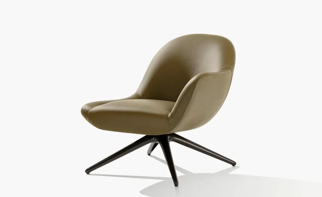 Кресло от фабрики Poliform модель Mad  Small Arm