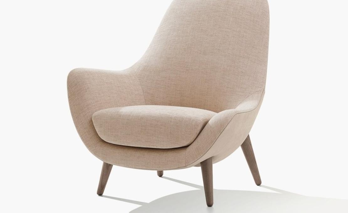 Кресло от фабрики Poliform модель Mad King Arm