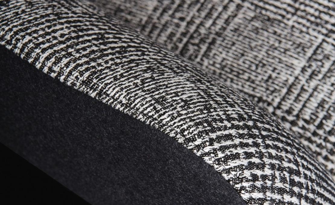 Кресло от фабрики Poliform модель MAPN800J