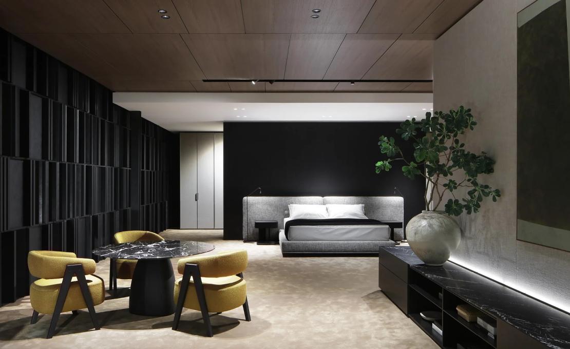 Кресло от фабрики Poliform модель LOAI ARM