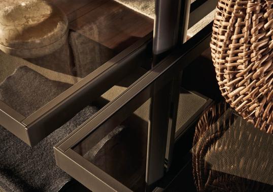 Стеллаж для книг от фабрики Poliform модель Lexington Night System