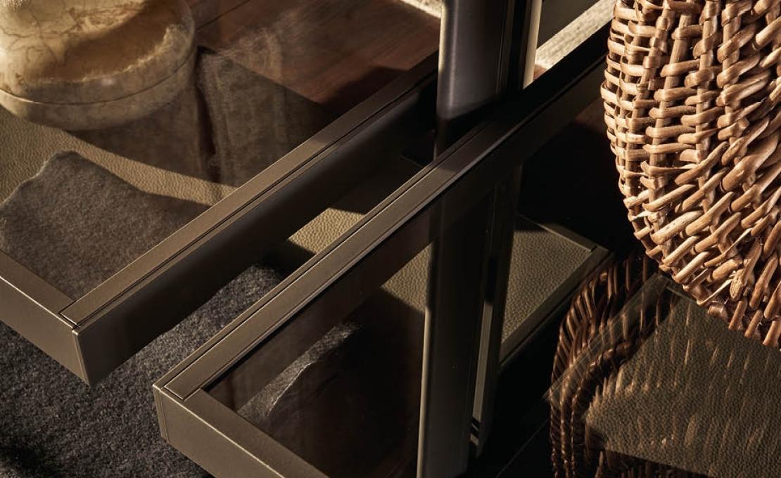 Стеллаж для книг от фабрики Poliform модель Lexington Night System