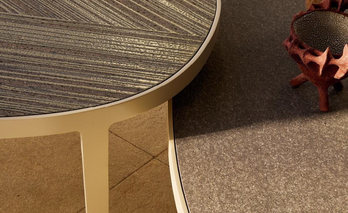 Уличный стол от фабрики Poliform модель MAD OUT 