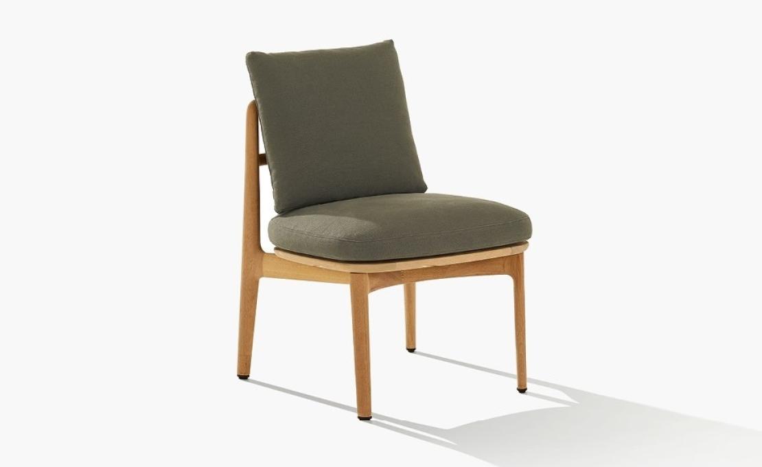 Уличный стул от фабрики Poliform модель MAGNOLIA 