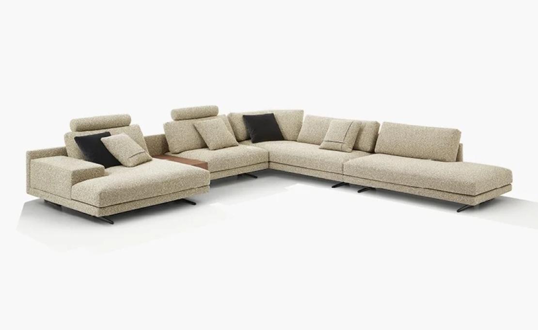 Диван от фабрики Poliform модель Mondrian Sofa