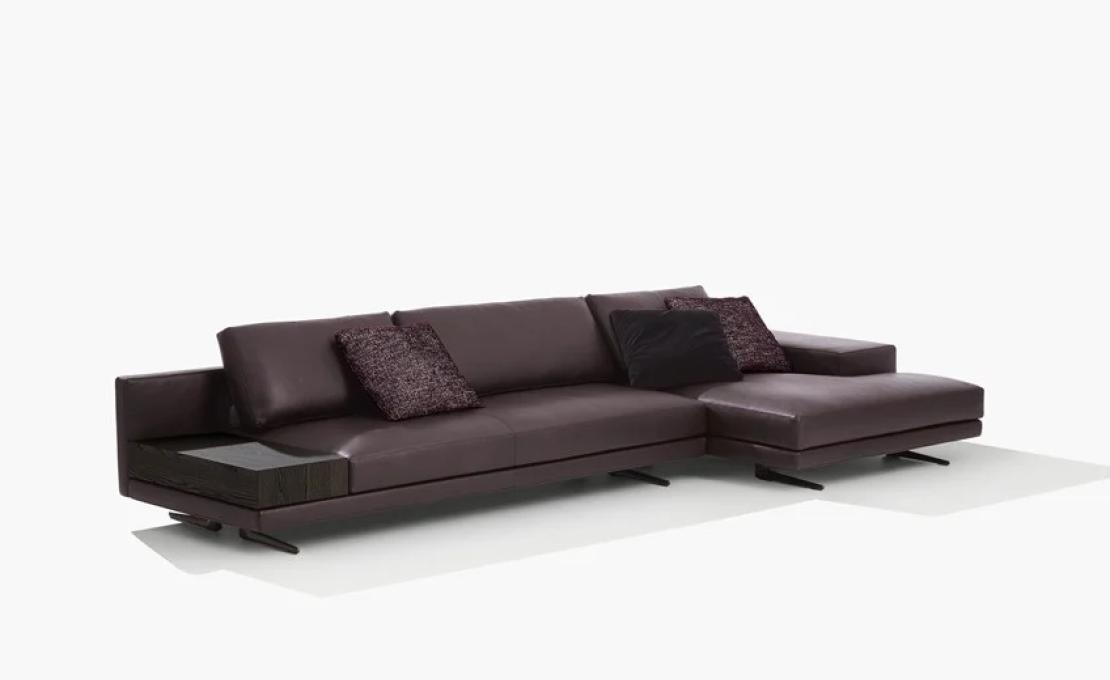 Диван от фабрики Poliform модель Mondrian Sofa