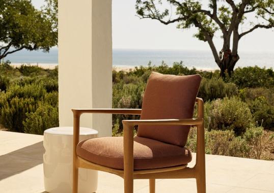 Уличный стул от фабрики Poliform модель MAGNOLIA 