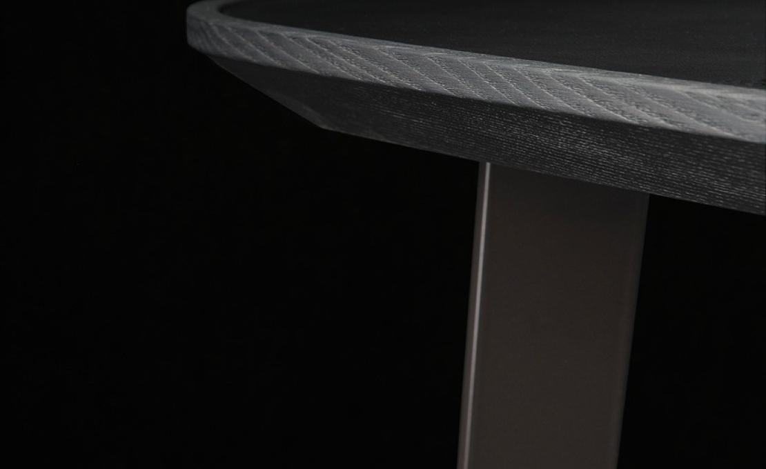 Письменный стол от фабрики Poliform модель SMH140