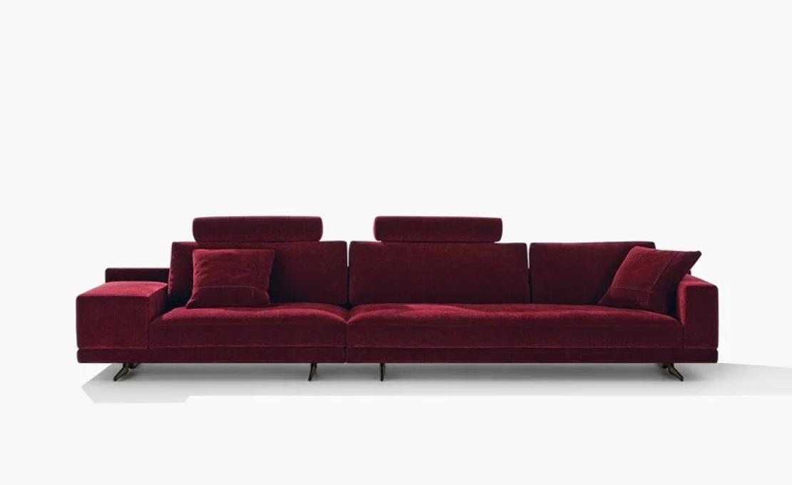 Диван от фабрики Poliform модель Mondrian Sofa