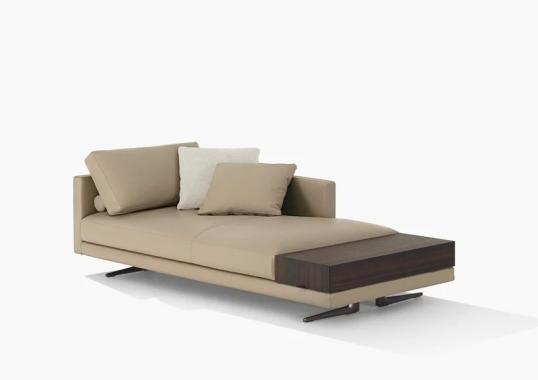 Диван от фабрики Poliform модель Mondrian Sofa
