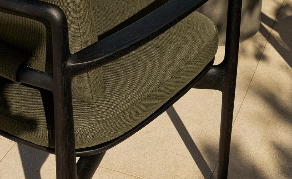 Уличный стул от фабрики Poliform модель MAGNOLIA 