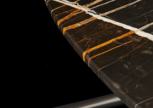 Журнальный столик от фабрики Poliform модель Mondrian 