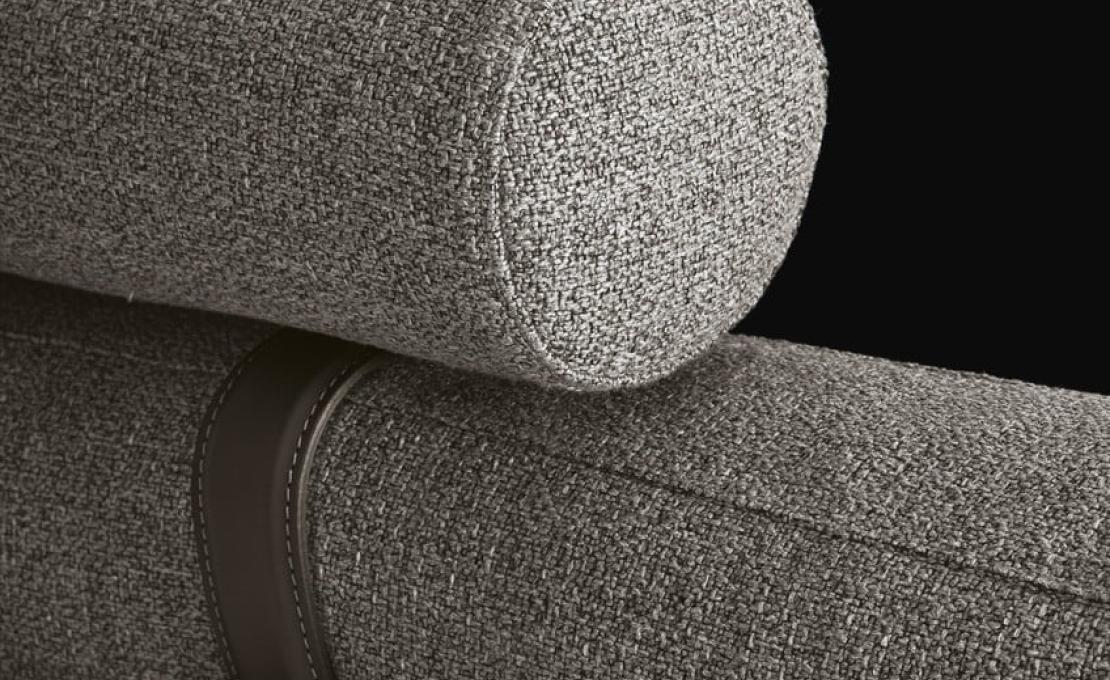 Диван от фабрики Poliform модель Mondrian Sofa