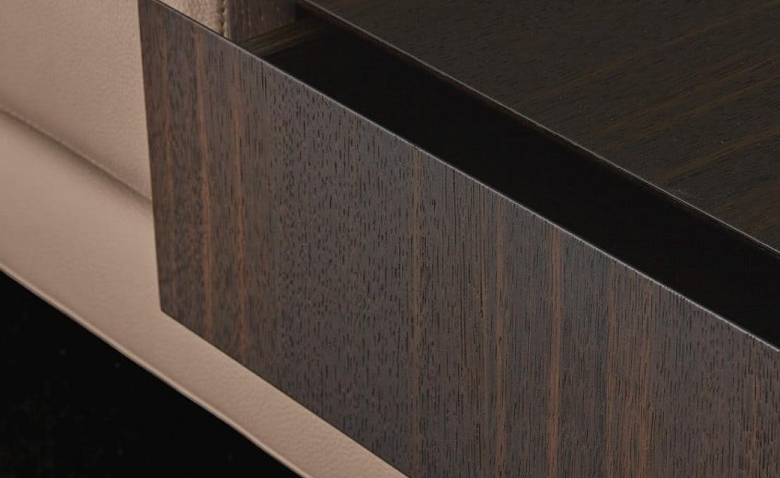 Диван от фабрики Poliform модель Mondrian Sofa