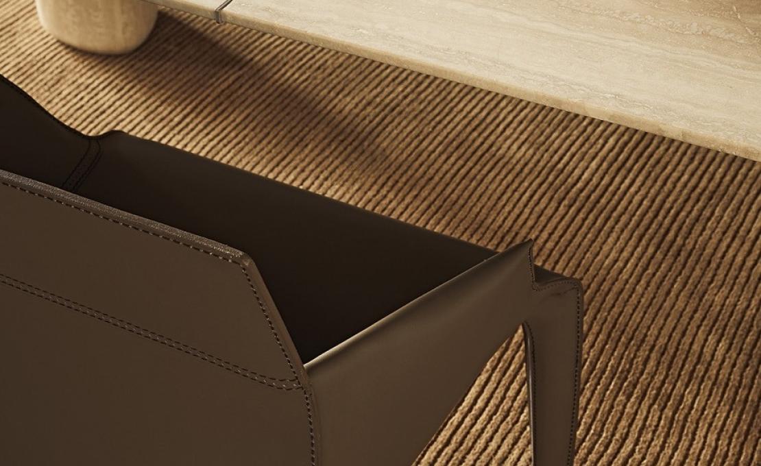 Стол от фабрики Poliform модель MONOLITH INDOOR TABLE