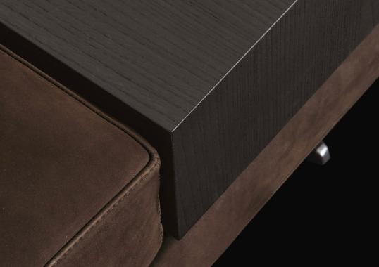 Диван от фабрики Poliform модель Mondrian Sofa