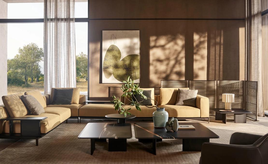 Журнальный столик от фабрики Poliform модель Mush 