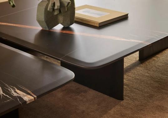 Журнальный столик от фабрики Poliform модель Mush 