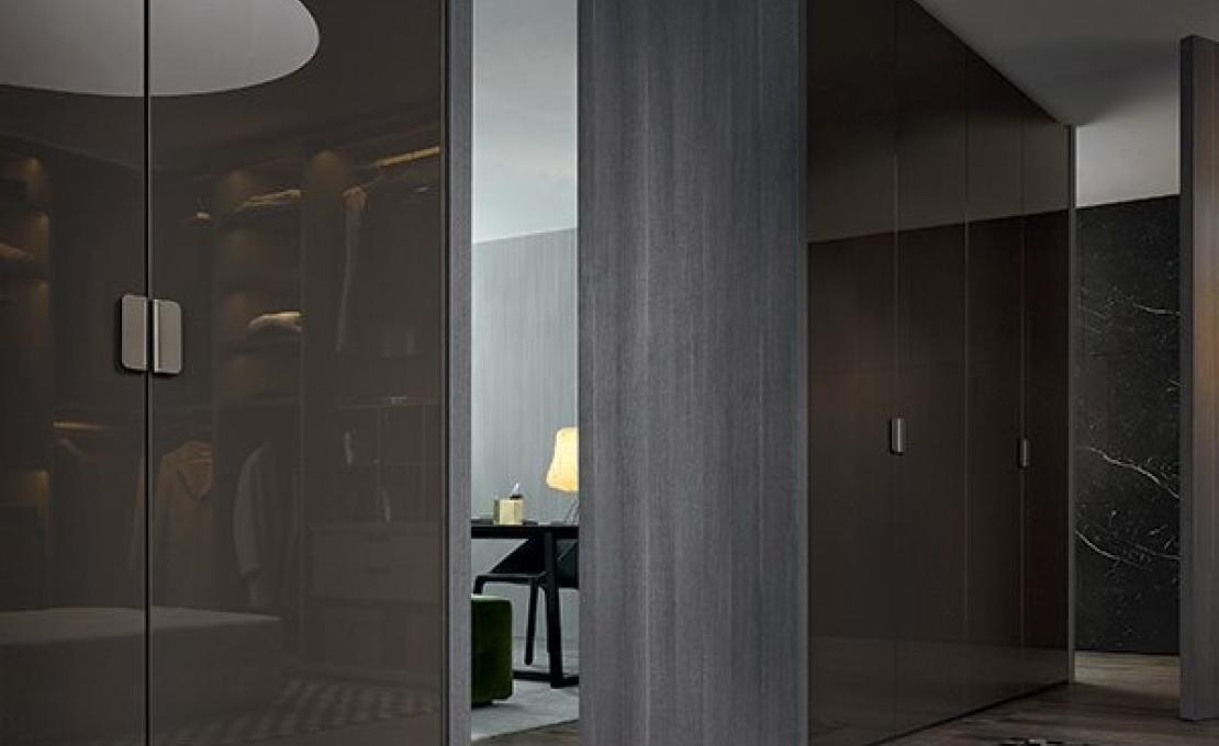 Шкафы от фабрики Poliform модель New Entry Wardrobe