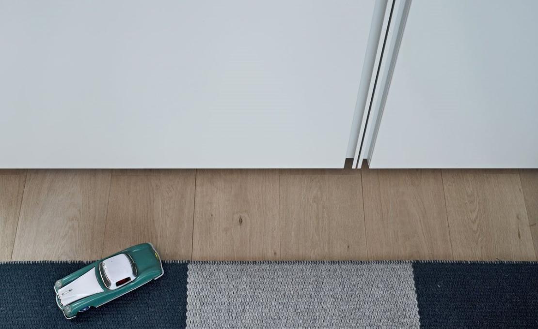 Шкафы от фабрики Poliform модель New Entry Wardrobe