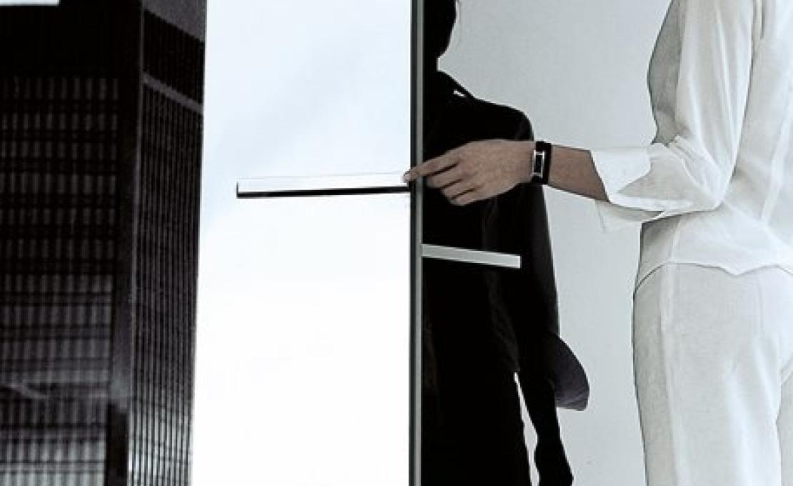 Шкафы от фабрики Poliform модель Ocean Wardrobe