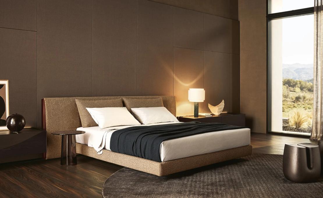 Журнальный столик от фабрики Poliform модель Orbit Side Table