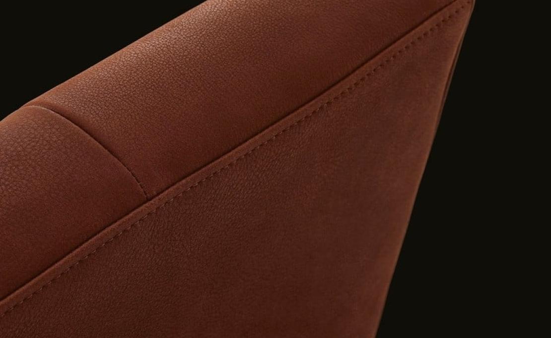 Кровать от фабрики Poliform модель Onda Bed 