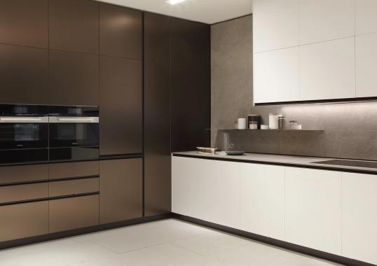 Кухни от фабрики Poliform модель My Planet Kitchen