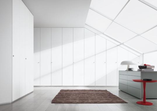 Шкафы от фабрики Poliform модель New Entry Wardrobe