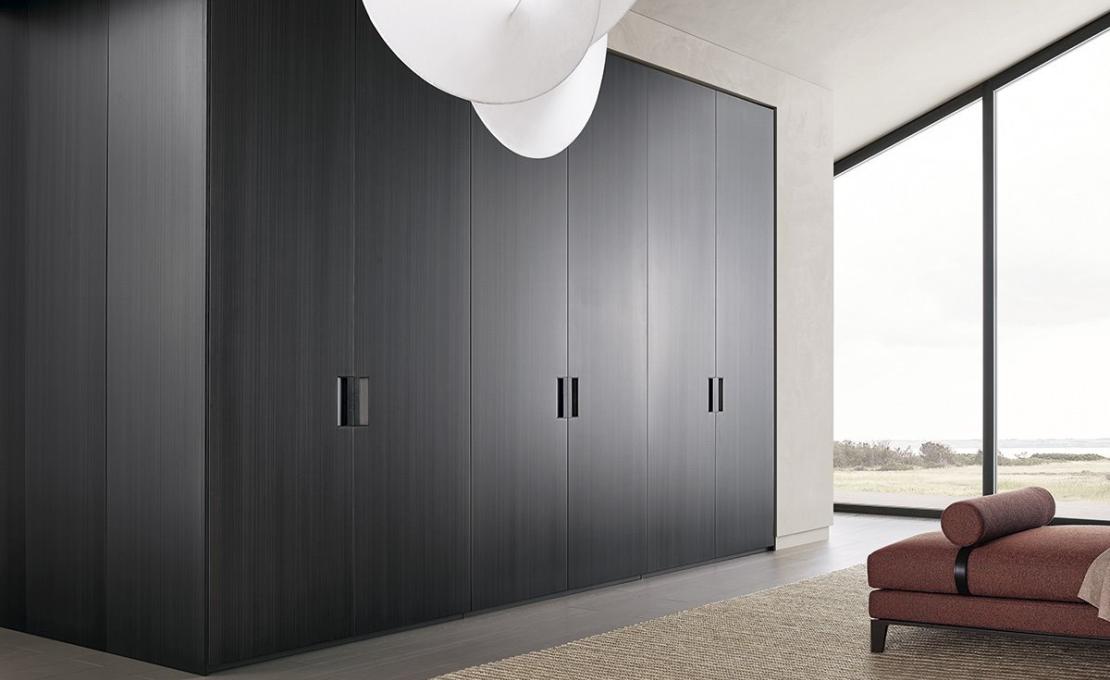 Шкафы от фабрики Poliform модель Plus Wardrobe Poliform 