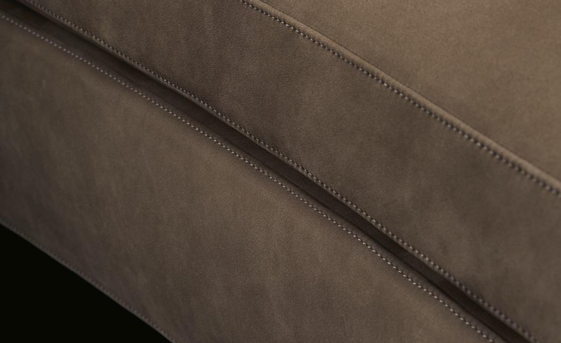 Диван от фабрики Poliform модель ORBIS SOFA