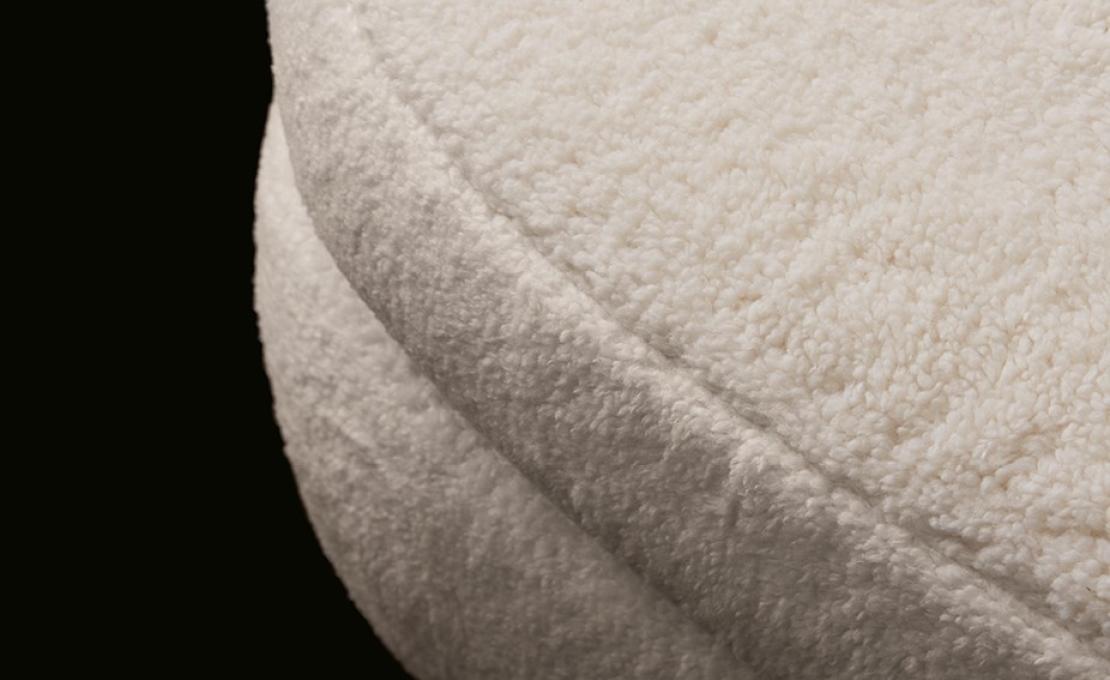 Диван от фабрики Poliform модель ORBIS SOFA