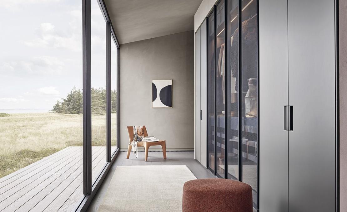 Шкафы от фабрики Poliform модель Plus Wardrobe Poliform 