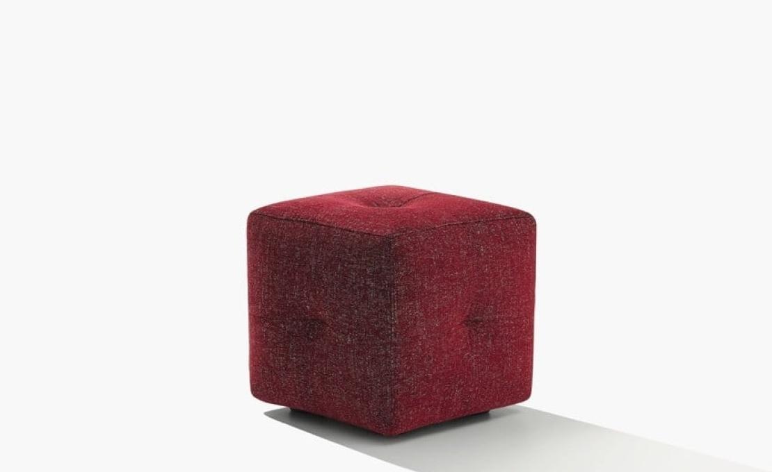 Пуф от фабрики Poliform модель PON1