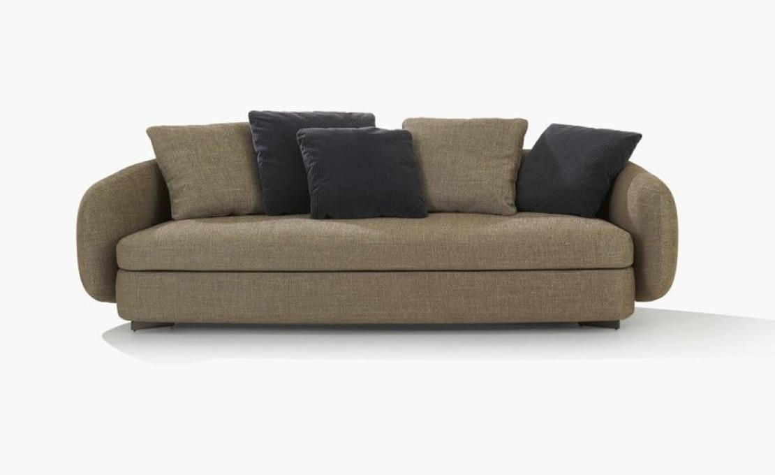 Диван от фабрики Poliform модель Saint-Germain Sofa