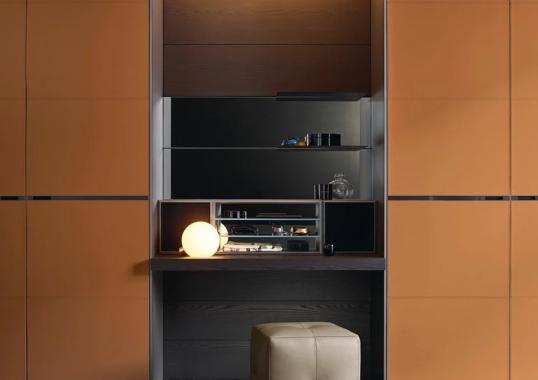 Пуф от фабрики Poliform модель PON1