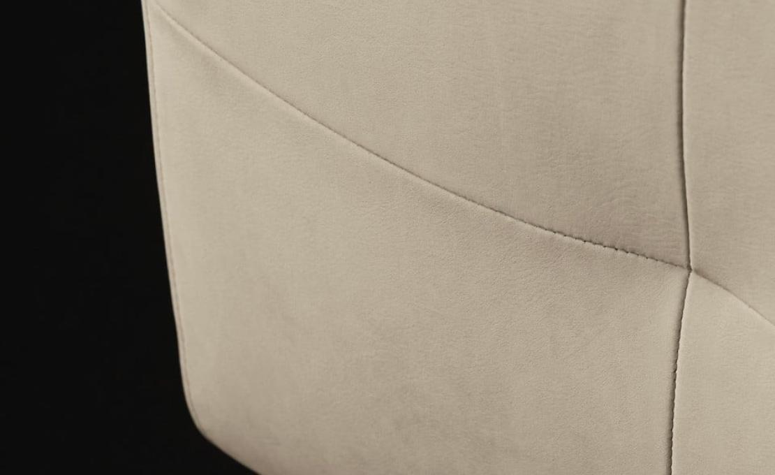 Пуф от фабрики Poliform модель PON1