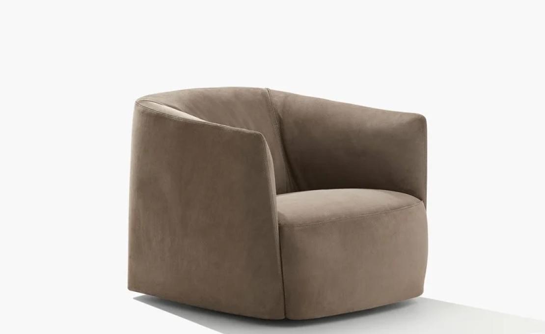 Кресло от фабрики Poliform модель Santa Monica Arm